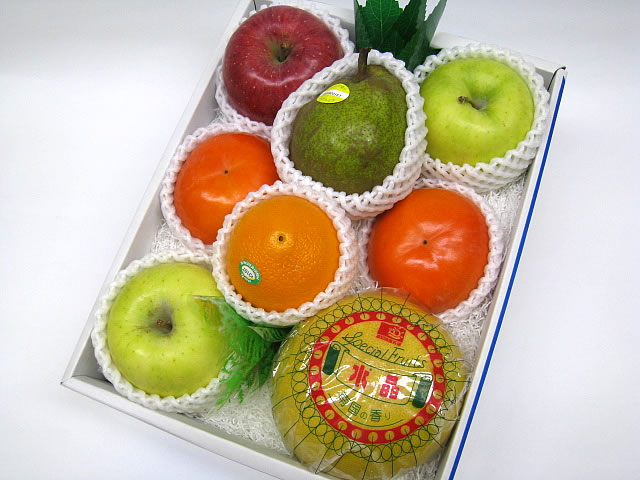 先様を気遣うまごころを形に お見舞用果物化粧箱詰め合わせ3980円フルーツギフトセット 盛り合わせ 限定版 出産祝い