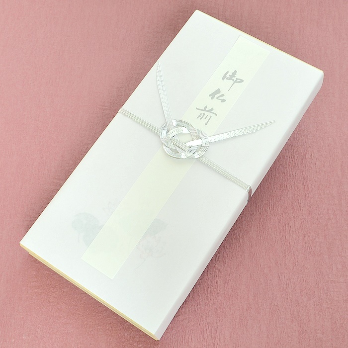 日本香堂【銘香芝山桐箱絵ろうそくセット】